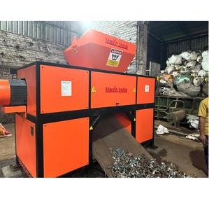 Broyeurs de métaux à double arbre, à vitesse de rotation de l'arbre de 20-50 tr/min, pour blocs moteurs, provenant d'un fournisseur indien - Product Image 1