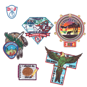 Écussons personnalisés brodés, badges brodés à coller à chaud pour décorations de vêtements - Product Image 2