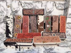 Wholesale 2026 Hand Tooled Leather <b>Heat</b> Resistant Curling Iron Case Western Hair On Hide Fur Perfect Organizer for Hair Tools - Product Image 6