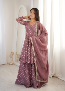 Women Ethnic Wear Heavy Crunchy Silk Jacquard Butti Kurti With Palazzo And Lace Border Dupatta Set Ready To Wear Festive Outfit - Product Image 6