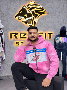 Sudadera con capucha rosa personalizada para hombre, con cremallera completa, diseño gráfico, estilo urbano, forro polar, informal, holgada, para invierno. - Product Image 4