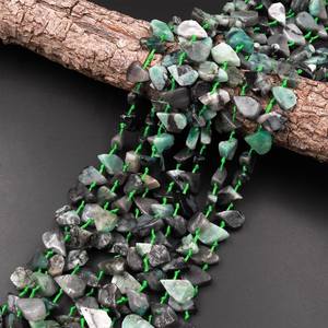 ลูกปัดมรกตสีเขียวธรรมชาติทรงหยดน้ำแบบแบนสำหรับทำเครื่องประดับ DIY ขายส่ง - Product Image 5