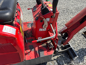 Mini-excavatrice hydraulique ultra-compacte E08 2023 de 1000 tonnes Texas pour la construction, l'aménagement paysager et les projets à accès restreint - Product Image 4