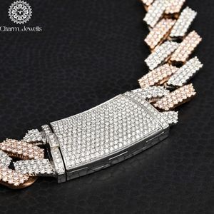 สร้อยคอผู้ชาย Charm Jewells ประดับโมอิสซาไนต์ เงินแท้ 925 ชุบทอง 14K พร้อมสายเชื่อมแบบโซ่ รับรองโดย IGI สไตล์ฮิปฮอป ทรงบริลเลียนต์คัท หรูหรา - Product Image 3