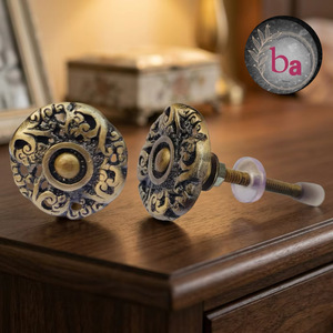 Poignées de meuble en fonte traditionnelles en forme de fleur, design filigrane, durables, pour tiroirs, connecteurs de poignées, supports d'étagères - Product Image 1