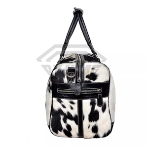 Classic Customizable Color Duffle Bag for Women Waterproof Gym Sport with Quilted <b>Chain</b> Casual Tie Dye Design <b>Cheap</b> Price OEM - Product Image 3