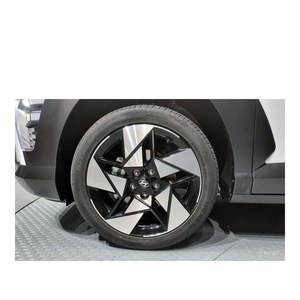 Hyundai Kona 2024, 1.6 Turbo, 2WD, Gasolina, Automático, Asientos de Cuero, Cámara Trasera, 16,546 km, Volante a la Izquierda - Product Image 5