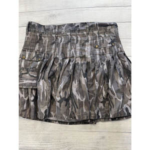 Kilt utilitaire camouflage gris pour homme, plissé, avec poches cargo, ceinture à boucle et fermeture à pression, idéal pour le travail - Product Image 4