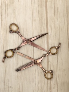 Ciseaux de coiffure professionnels en acier inoxydable pour salon de coiffure, vente en gros d'usine, ciseaux à effiler les cheveux - Product Image 6