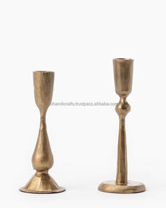 Support de bougie décoratif en laiton antique, prix usine indien, grand modèle pour table, vente en gros B2B, fournisseur en vrac - Product Image 3