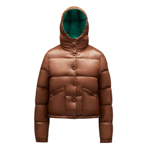 Veste d'hiver de haute qualité pour femmes, veste matelassée personnalisée, veste longue décontractée et chaude avec capuche - Product Image 1