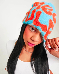 Bonnet d'hiver doux et moelleux en chenille avec lettres ULP Meow, rose, bleu, noir, style streetwear, personnalisable, vente en gros - Product Image 4