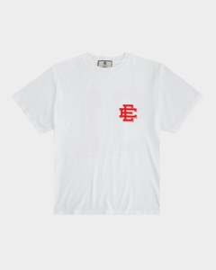 เสื้อยืดแขนสั้นสีขาวสำหรับผู้ชาย พิมพ์ลายโลโก้ตัวอักษรสีแดงด้านหน้า สไตล์ลำลอง คอกลม ผ้าฝ้ายเจอร์ซีย์ - Product Image 1