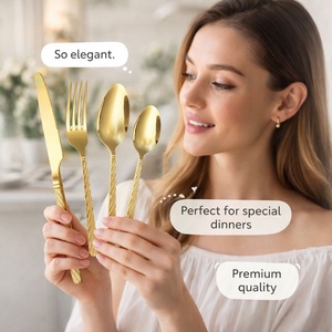 Juego de Cubiertos de Lujo en Oro, Cuchara, Tenedor y Cuchillo de Acero Inoxidable con Acabado Espejo, Aptos para Lavavajillas, Diseño Europeo, para Bodas, Catering y Hoteles - Product Image 3