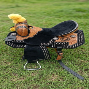 Silla de montar occidental de cuero duradero con asiento cómodo para equitación, aventuras en senderos, actividades en ranchos y entrenamiento. - Product Image 2