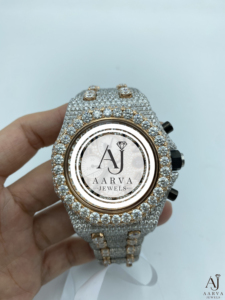 AARVA JEWELS Montre de luxe pour homme en acier inoxydable avec cristal saphir et diamants, 43 mm, chronographe analogique, mouvement à quartz, bracelet pliable de 20 mm - Product Image 1