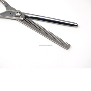 Tijeras de Corte de Pelo Profesionales Personalizadas para Barbería, Acero Inoxidable, Cuchilla Afilada, Reposa Dedos, Suministros de Salón - Product Image 3