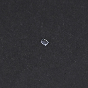 โทแพซธรรมชาติ 0.04 กะรัต รูปทรงสี่เหลี่ยมผืนผ้า ขนาด 2x1 มม. พลอยหลวม - Product Image 5