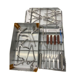 Nouvel ensemble d'instruments chirurgicaux orthopédiques manuels en acier inoxydable de qualité supérieure pour la colonne cervicale et lombaire, certifié CE, Surtechs International - Product Image 1