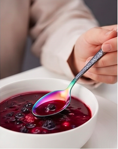 Ensemble de couverts multi-finitions avec poignée noire design, en acier inoxydable, finition miroir et mate, pour la maison, la cuisine, le restaurant et la salle à manger - Product Image 4