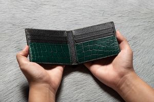 Porte-cartes pour homme en cuir véritable, portefeuille professionnel avec compartiment à monnaie, 11,5x8cm, logo personnalisé, portefeuilles à double pli, conception OEM/ODM prise en charge - Product Image 5