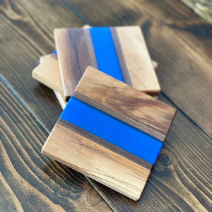 Sous-verres en résine époxy et bois sur le thème du jardin DRIVEN – Ensemble élégant de sous-verres pour tasses et boissons – Excellent rapport qualité-prix pour usage artisanal - Product Image 1