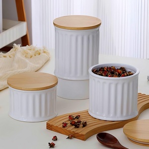 Bocal de rangement en céramique classique avec couvercle en bambou, texture cannelée, hermétique, pour cuisine, élégant organisateur de garde-manger, décoration de comptoir haut de gamme - Product Image 2
