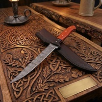 Couteau à fileter artisanal en acier Damas d'A&M Enterprises avec manche en bois de rose, bolster noir et étui en cuir assorti – Couteaux de chasse