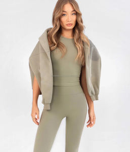 Débardeur pour femme, vêtements de yoga à prix bas, matière spandex, disponible dans toutes les couleurs et modèles - Product Image 6