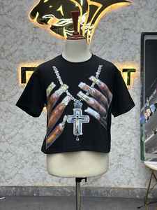 Camiseta de Cuello Redondo para Hombre, de Alta Calidad, Corte Regular, con Estampado Gráfico de Moda - Product Image 3