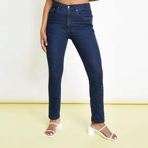 กางเกงยีนส์ฮิปฮอปทรงแบ็กกี้สำหรับผู้หญิง มีกระเป๋าหลายช่อง ล้างสีแล้ว ทรงขากว้าง แฟชั่นเอวสูง กางเกงคาร์โก้สำหรับผู้หญิง - Product Image 3