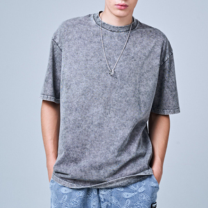 T-shirt en coton noir à manches courtes et col rond pour homme, coupe oversize, couleur unie, style streetwear, jersey tricoté, effet délavé - Product Image 4