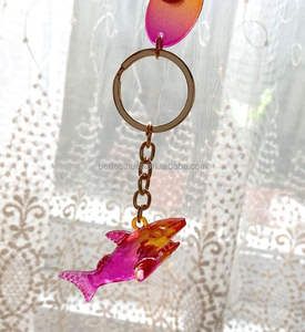 Porte-clés souvenir de requin kawaii de luxe en forme d'animal 3D imprimé UV de bonne qualité - Product Image 4