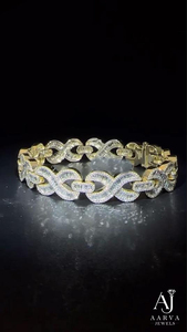 Collier ras du cou en argent sterling 925 plaqué or rose et rhodium, avec chaîne serpent à maillons infinis et moissanite, idéal pour un cadeau ou une soirée - Product Image 3