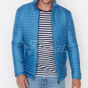 Veste matelassée pour homme au design moderne, en tissu doux et isolant, idéale pour le style urbain, confortable et élégante. - Product Image 2