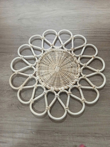 Eco Friendly Natural Rattan Placemat Handmade <b>Round</b> Woven <b>Table</b> <b>Mat</b> Durable Rattan Charger Plates for Dining Wedding Party Use - Product Image 2