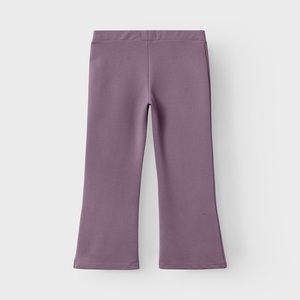 Pantalones de punto acampanados para niñas, estilo arctico, suaves, cálidos, con cintura elástica y bolsillos traseros con parche, ideales para la escuela. - Product Image 2