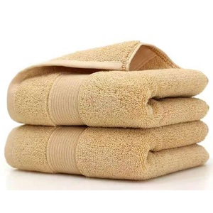 Serviette de Bain de Luxe Haute Qualité Personnalisée 400g à 700g Épaisse Moelleuse Douce en Tissu Éponge pour Salle de Bain, Ensemble de Serviettes 100% Coton OEM ODM - Product Image 3