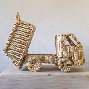 Camiones de juguete ecológicos de ratán para niños, camiones de juguete tejidos a mano de alta calidad - Product Image 5