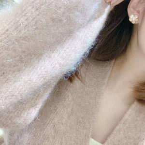 Boucles d'oreilles fleuries polyvalentes haut de gamme avec incrustation de nacre, boucles d'oreilles en or 14 carats, camélia, boucles d'oreilles en perles d'eau douce de Zhuji incrustées - Product Image 4