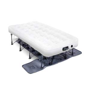 Colchón de aire EZ-Bed con marco y estuche con ruedas, autoinflable, apagado automático, superficie cómoda. - Product Image 1