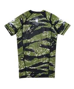Shoyorol NBHD Rashguard Premium MMA BJJ à manches courtes camouflage séchage rapide anti-UV Spandex Polyester - Product Image 2