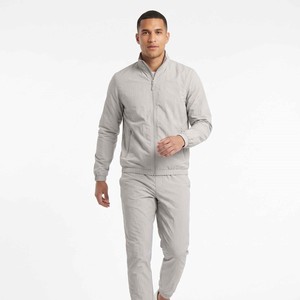 Conjunto Deportivo de Dos Piezas, Chaqueta Cortavientos de Nailon para Hombre, Diseño Personalizado OEM, Ligero, para Correr, Fabricante y Proveedor - Product Image 2