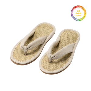 Chaussons traditionnels vietnamiens en jacinthe d'eau et en jonc de mer, en fibres séchées au soleil pour une sensation douce et une structure ferme - Product Image 6