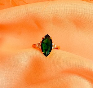 Anillo delicado con esmeralda marquesa, plata de ley 925, chapado en oro de 14 quilates, anillo de piedra de nacimiento de mayo para mujer, elegante regalo. - Product Image 3