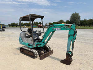 Mini Excavadora Hidráulica Compacta 17JE de 1999 para Construcción, Jardinería y Proyectos de Servicios Públicos - Product Image 5