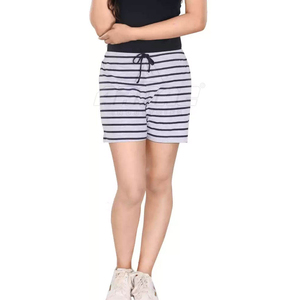 Shorts décontractés élégants pour femmes, doux et résistants, parfaits pour un usage quotidien. - Product Image 1