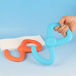 Jouet interactif pour chat en TPE écologique, anneau de traction, jouet à lancer, jouet à mâcher pour l'entraînement et la santé dentaire, personnalisable - Product Image 4