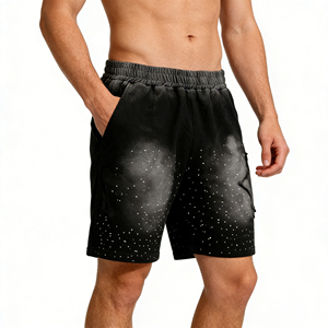 Shorts décontractés amples pour hommes, noirs, personnalisés, avec strass sur le devant, effet délavé, broderie graphique étoile, style streetwear, en maille, séchage rapide - Product Image 3