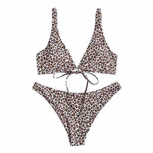 Conjunto de Bikini de Alta Calidad para Mujer, con Logotipo Personalizable en la Parte Delantera, Bra Triangular y Braguitas, Traje de Baño de 2 Piezas - Product Image 1